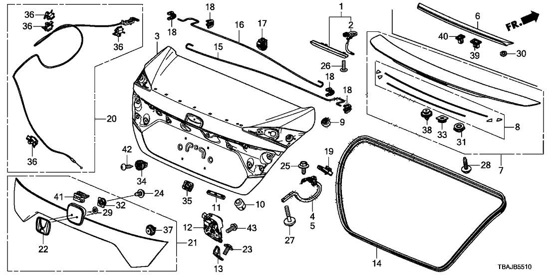 Honda 74890-TEG-J11ZB Garnish Assy., RR. License *NH830M* (LUNAR SILVER METALLIC)